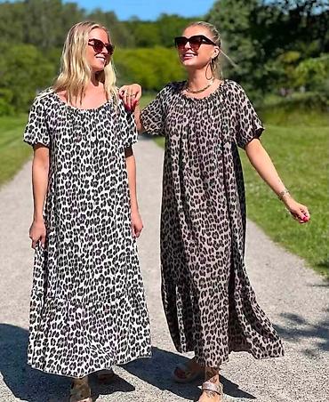 8xl: 06. Haljina za punije
2XL 3XL 4XL
Cena : 2.900 dinara H — 1