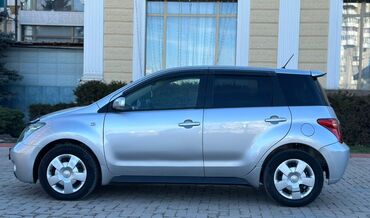 Toyota: Toyota ist: 2003 г., 1.5 л, Автомат, Бензин, Хэтчбэк — 6