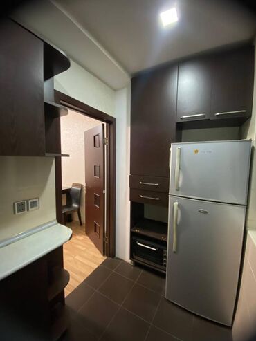 Uzunmüddətli kirayə mənzillər: Həzi Aslanov metrosu yaxınlığında, 254 mekteble üzbeüz,5 mərtəbəli — 12