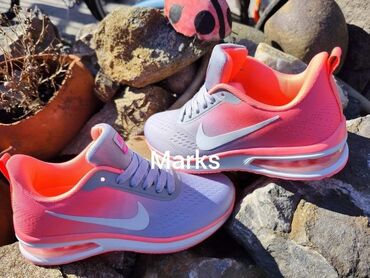 Women's Sneakers and athletic shoes: 41 — 2