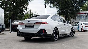 aion a60: BMW 5 series: 2024 г., 2 л, Автомат, Бензин, Седан — 9