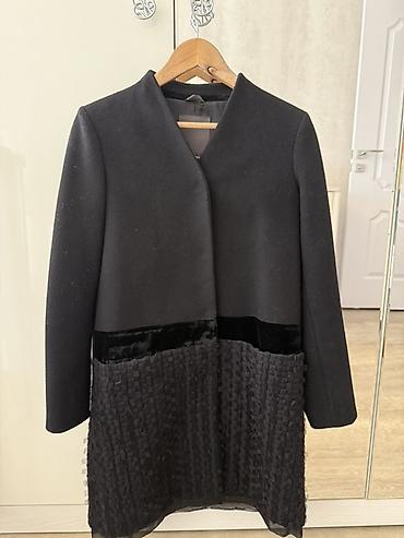 бархат: Женское пальто со съёмным меховым воротником фирмы Vera Wang — 4