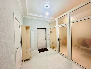 Uzunmüddətli kirayə mənzillər: Abşeron rayonu, Saray qəsəbəsi, Saray MTK-da olan, 14 mərtəbəli yeni — 4