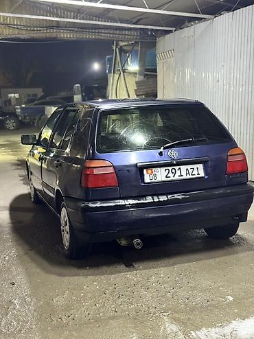volkswagen passat b7: Volkswagen Golf: 1992 г., 1.8 л, Механика, Бензин, Хэтчбэк — 5