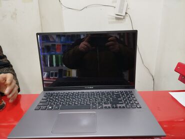 işlənmiş notbuk: İşlənmiş ASUS Vivobook, 18 ", Intel Core i3, 128 GB