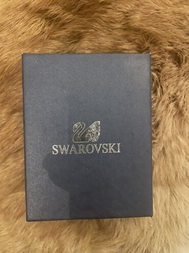 prada eynekleri qiymeti: Swarovski