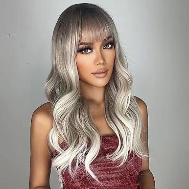 Perike i klipse: Perike – 3400 din - Moderne ženske perike u više stilova i dužina — 17