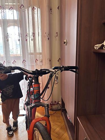Velosipedlər: GIMAKR GT-300 dağ velosipedi - Rəng: narıncı-mavi qrafika - Çərçivə — 5