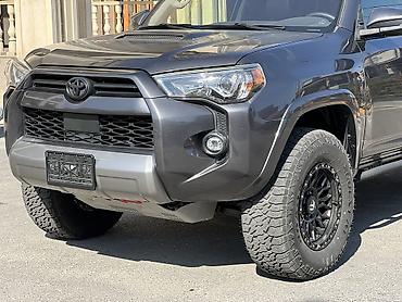 Toyota: Toyota 4Runner: 2021 г., 4 л, Автомат, Бензин, Внедорожник — 8