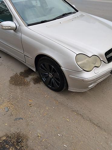 golf 1 1987: Mercedes-Benz C-class AMG: 2002 г., 3.2 л, Бензин, Седан — 9