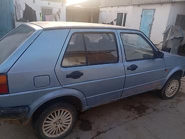 jak авто: Volkswagen Golf: 1990 г., 1.8 л, Механика, Бензин, Хэтчбэк — 3