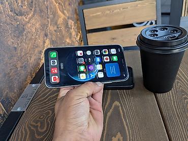 хр корпус: IPhone Xr, Б/у, 128 ГБ, Серебристый, Чехол, 84 % — 7