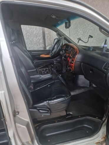 Huanghai: Huanghai : 2002 г., 2.5 л, Механика, Дизель, Минивэн — 9