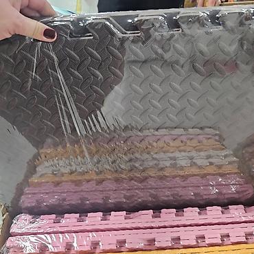 Tepisi i prostirke: Podne dečije puzle 
60*60cm
U paketu 4 kom
Paket 2500 din — 6