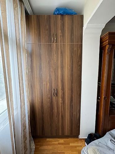 Dolablar: İki bölməli, qapalı dolab - Material: laminat/LDSP, qoz ağacı — 1