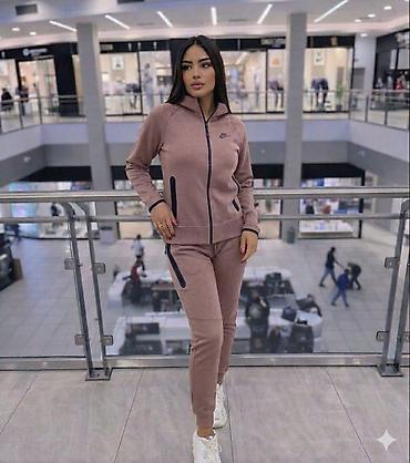 jasmil helanke: 04. ženske nove trenerke S,M,L,XL,XXL veličine 4800 din🌸🌸 — 9
