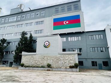 Sex, zavod və fabriklər: İstehsal üçün, Anbar və müxtəlif təyinatlı istifadələr üçün 637 Kv.m — 13