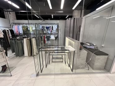 Стеллажи: Стеллажи для бутика одежды Кронштейны для бутика одежды Торговое at lalafo.kg — 11 Стеллажи: Стеллажи для бутика одежды Кронштейны для бутика одежды Торговое — 11