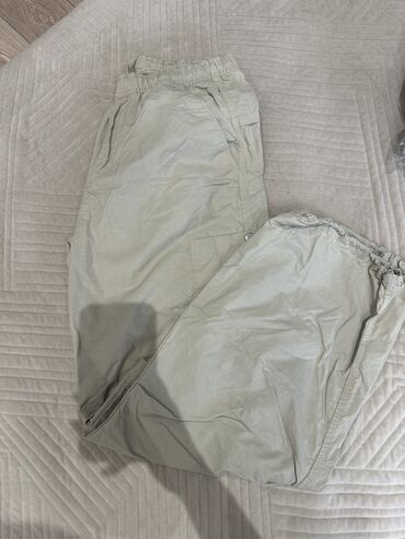 Qadın şalvarları: Hamisi cox az geyinilib. Qiymetler deyisir. Bezileri baha alinib — 2