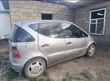 x class: Mercedes-Benz A-Class: 2000 г., 1.5 л, Автомат, Бензин, Хэтчбэк — 1
