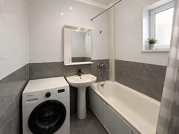 квартира алтын орда: 2 комнаты, 50 м², Индивидуалка, 4 этаж, Евроремонт — 4