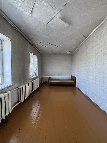 Продажа коттеджей и домов: ✨Продаётся дом в с. Беловодское✨ 📐Участок: 10 соток • Общая площадь — 11