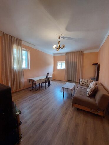 Uzunmüddətli kirayə mənzillər: Yasamal rayonu Şərifzadə küçəsi Safsunun yanından düz aşağı düşəndə — 3