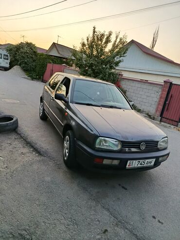 каробка на гольф 3: Volkswagen Golf: 1993 г., 1.6 л, Механика, Бензин