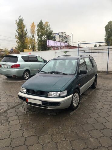 Mitsubishi: Mitsubishi Space Wagon: 1996 г., 2 л, Механика, Бензин, Универсал