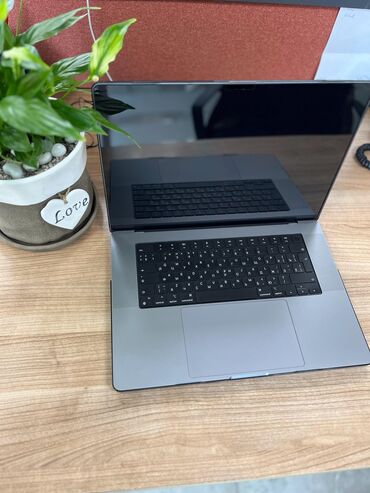 apple whatc: İşlənmiş Apple MacBook, 16 ", Apple M1 Pro, 512 GB, Pulsuz çatdırılma