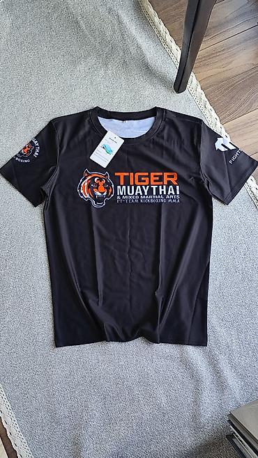 тигил: Комплект экипировки Tiger Muay Thai - Состав: футболка и шорты для — 2