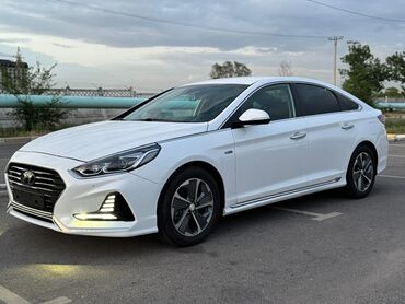 Hyundai: Hyundai Sonata: 2018 г., 2 л, Типтроник, Гибрид, Седан