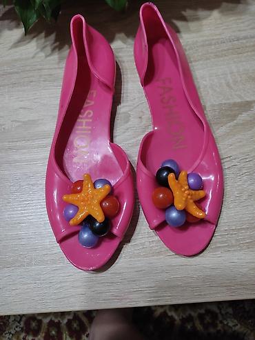 baletanke devojcice: Gumene sandale za plazu, bazen, broj 41. Duzina gazista 27 cm. Roze — 2