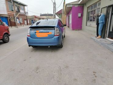 Toyota: Toyota Prius (2-ci nəsil) hibrid hetçbek,7 düyməyaxşı vəziyyətdədi — 3