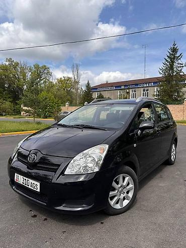 Toyota: Toyota Corolla Verso: 2008 г., 1.6 л, Механика, Газ, Минивэн — 1