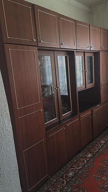 модульный стол: Стенка-шкаф, Тип стенки-шкафа: Советская, Для зала, Б/у, Особенности: Для хранения посуды — 2