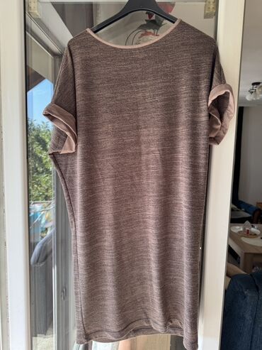 uske haljine ispod kolena: M (EU 38), color - Brown, Oversize, Short sleeves