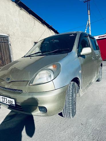 Toyota: Toyota Funcargo: 2000 г., 1.5 л, Автомат, Бензин, Хэтчбэк — 4