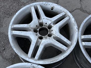 r18 mercedes: Литые Диски R 18 AMG, Комплект, отверстий - 5, Б/у — 7