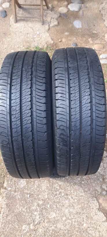 polovne gume 185 60 r15: 215 65 R16C Goodyear. Prodajem 2kom polovne letnje teretne gume