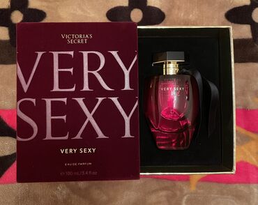 fossil gel istifade qaydasi: Victoria Secret - parfume. 1 dəfə istifadə olunub. Ağzına kimi doludur