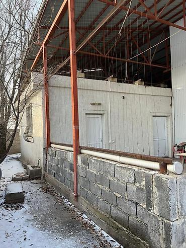 Аренда складов и мастерских: Продаю Склады термо склад Территория 0,8 гигтар На территории — 7