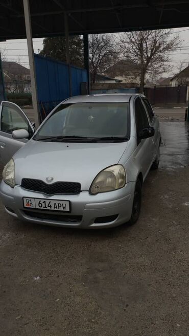 самый дешевый машина: Toyota Vitz: 2004 г., 1.3 л, Автомат, Бензин, Хэтчбэк