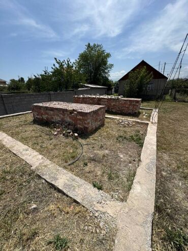 участок юишкек: 10 соток, Курулуш, Кызыл китеп, Сатып алуу-сатуу келишими