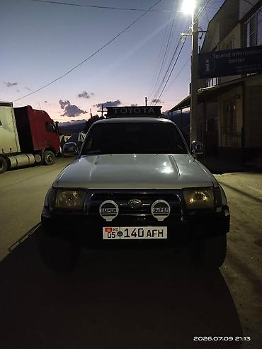 тайота сюрф: Toyota Hilux Surf: 1998 г., 2.7 л, Автомат, Бензин, Внедорожник — 2