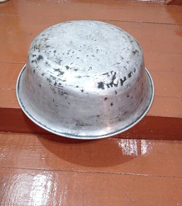 Süfrə qab-qacaqı: Qazan, rəng - Gümüşü, Alüminium