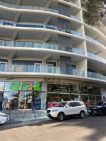 bakıda qiyməti: Yasamal, 4 otaqlı, Yeni tikili, m. Nizami, 240 kv. m — 3