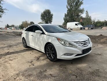Hyundai: Hyundai Sonata: 2010 г., 2.4 л, Автомат, Бензин, Седан