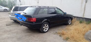 ауди фургон: Audi 80: 1994 г., 2 л, Механика, Бензин, Универсал