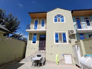 qusarda ucuz ev satilir: 4 комнаты, 130 м², Нет кредита, Свежий ремонт